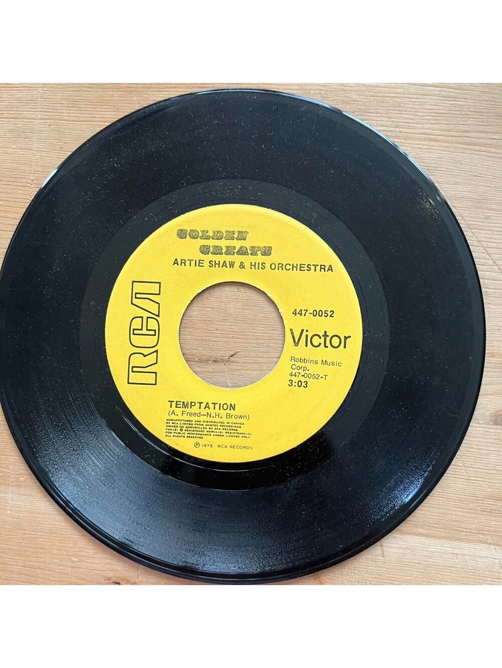 Artie Shaw & His Orchestra - Temptation/Begin the Beguine 45rpm VG+ R20